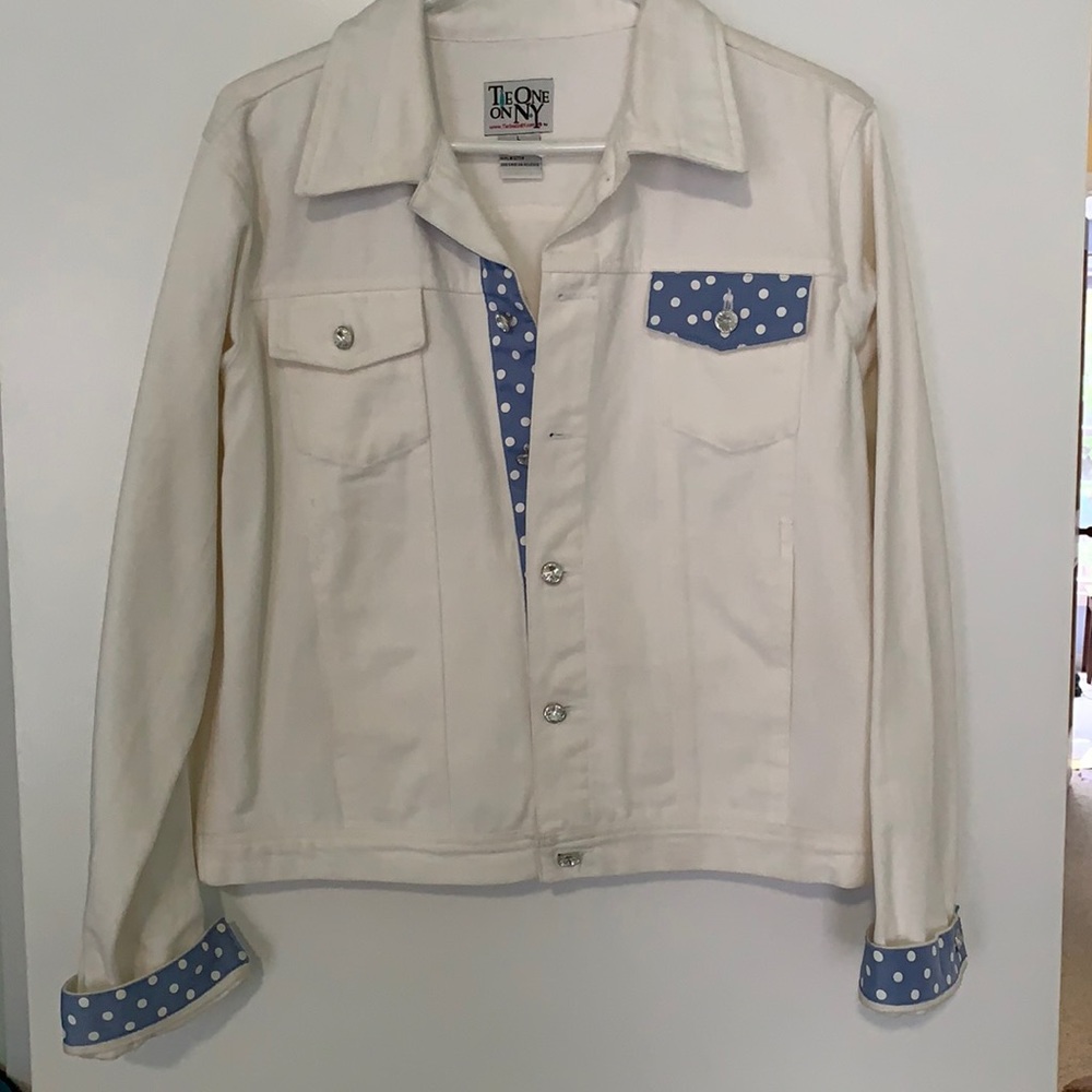 Women’s white denim jean jacket